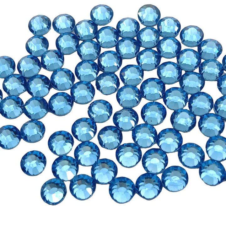 Glass Crystal Flatback Rhinestones for Nail Art and Craft, Round Stone Gems Sparkly Diamond (SS20 / 720pcs, Light Sapphire)