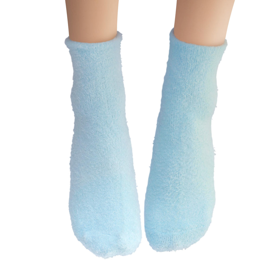 Aloe Vera Socks – Infused with Natural Aloe Vera & Vitamin E – Helps Dry Feet, Cracked Heels, Calluses, Dead Skin - Use with Your Favorite Lotions - Blue Plaid