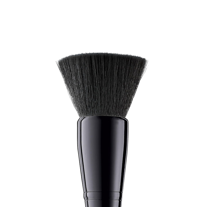 Powder Brush, Versatile Makeup Brush For Powder Or Blush, Creates A Sculpted Look, Made With Synthetic Bristles, Vegan & Cruelty-Free
