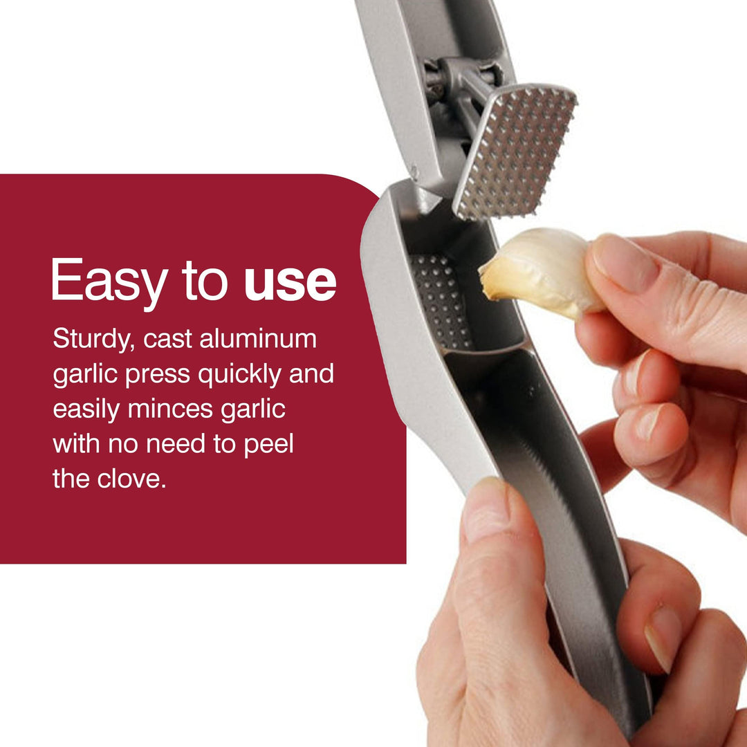 Susi 3 Garlic Press - Gift Set for Cooks - Culinary Chef Gifts - Aluminium Garlic Press with Built-In Cleaning Tool - Garlic Crusher, Mincer & Peeler for Unpeeled Garlic Cloves