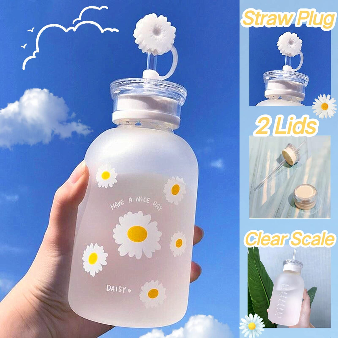 Cute Water Bottles Kawaii Aesthetic Water Bottles Milk Juice Daisy Glass Water Cup for Girls, Straw and 2 Lids, 16 oz (Four flower)