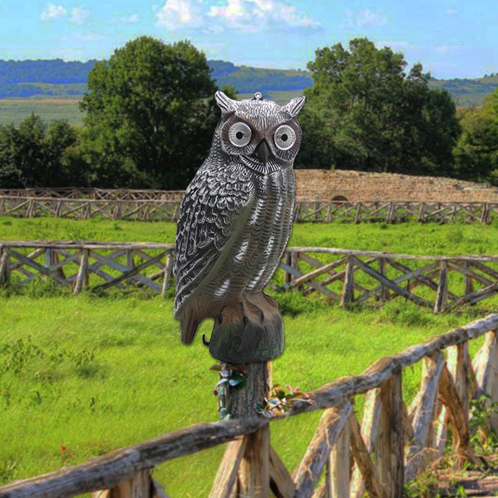 Solar Bird Scarecrow Fake Horned Owl Decoy, Bird Repellent Garden Protectors, Natural Enemy Pest Deterrent Scarecrow