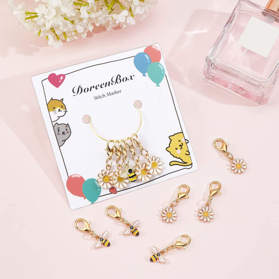 Locking Stitch Markers Knitting 5PCS Stitch Markers for Crocheting Daisies & Bee Crochet Stitch Markers for Knitting Needles Clip Counter for Weaving, Sewing & DIY (5PCS)