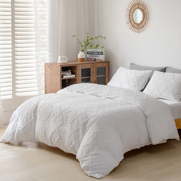 Duvet Cover Set, Boho Tufted Queen Size Bedding Set, White Embroidery Shabby Chic Breathable Ultra Soft Duvet Cover Set (1 Duvet Cover 90x90 inches + 2 Pillowcases)