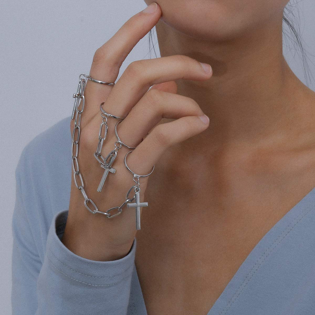 3Pcs Punk Cross Knuckle Ring with Chain Tassel Paperclip Link Chain Finger Ring Gothic Statement Ring Pack for Women Men