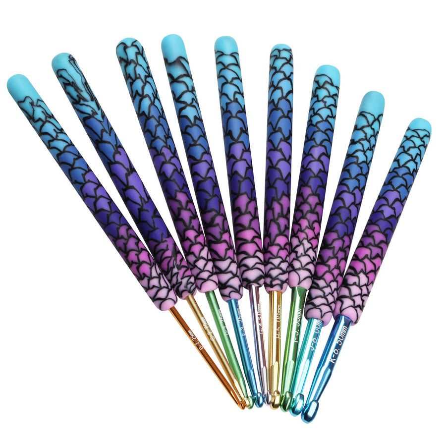 Warm Crochet Hooks, 9 Sizes 2.25 to 6.5mm Ergonomic Mermaid Extra Long Crochet Needles for Arthritic Crocheting Yarn Craft Set, Ideal Gift