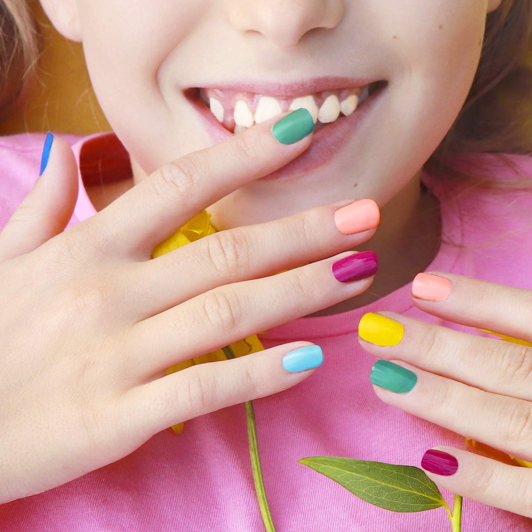 840 Pcs Kids False Nails 12 Sizes French Push On Natural False Nail Tips for Kids Little Girls Short Full Cover Fake Nails Artificial Fingernail (Transparent)