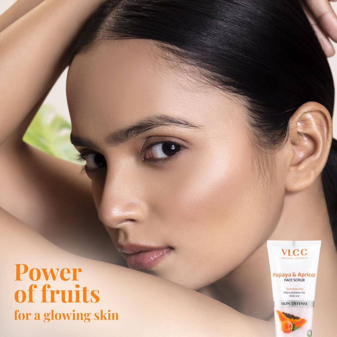 Papaya & Apricot Face Scrub - 80g | Gentle Scrub to Remove Dead Skin, Dirt. Reduces Dark Spots. Lightens Skin Tone. Mild Exfoliating Scrub | Sensitive Skin Scrub | Remove Blackheads & Whiteheads.