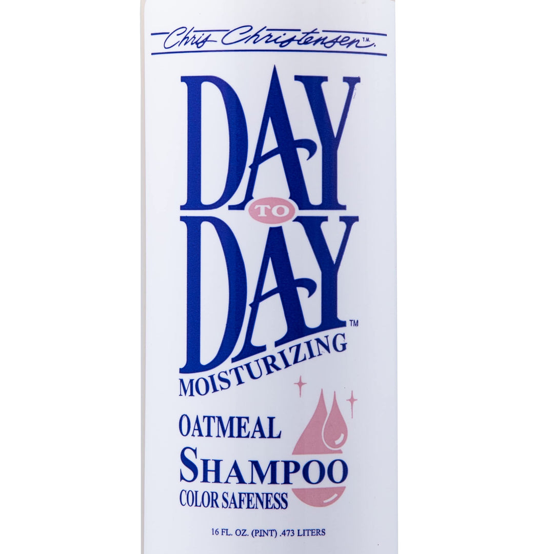 Day to Day Ultra Concentrated Dog Shampoo, Makes up to 8 Bottles, Groom Like a Professional, Moisturizing, All Coat Types, for Daily Use, Made in USA, 16oz
