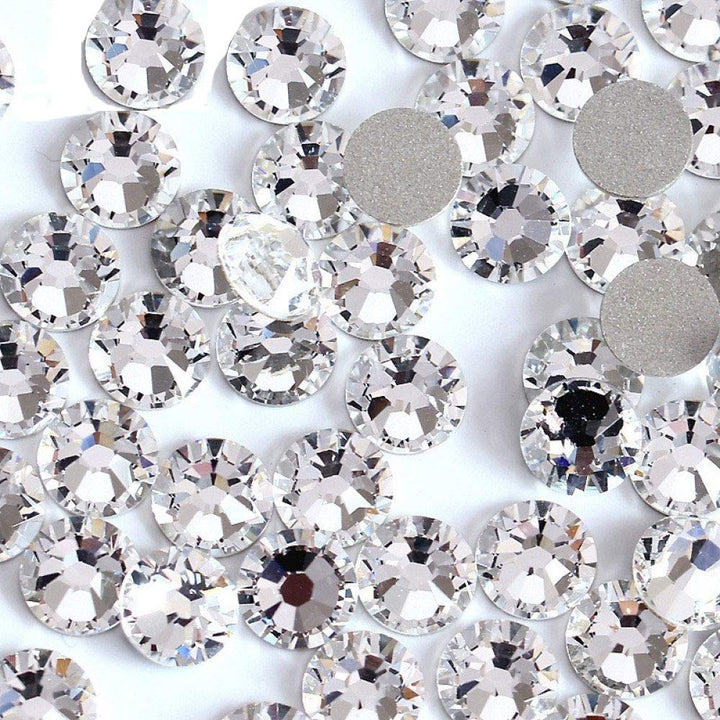 1440 Pieces SS8 / 2.3mm Clear Crystal Flat Back Brilliant Round Rhinestones Glass Stones Glitter Gems Transparent Faux Diamond (Clear)