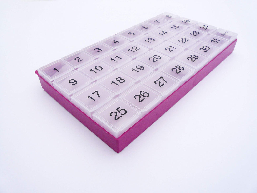 31 Day Pill Organizer | 1 per Day, 4 Week, 31 Compartments + Storage Monthly Pill Organizer | Includes Tray and 8 Removable compartments