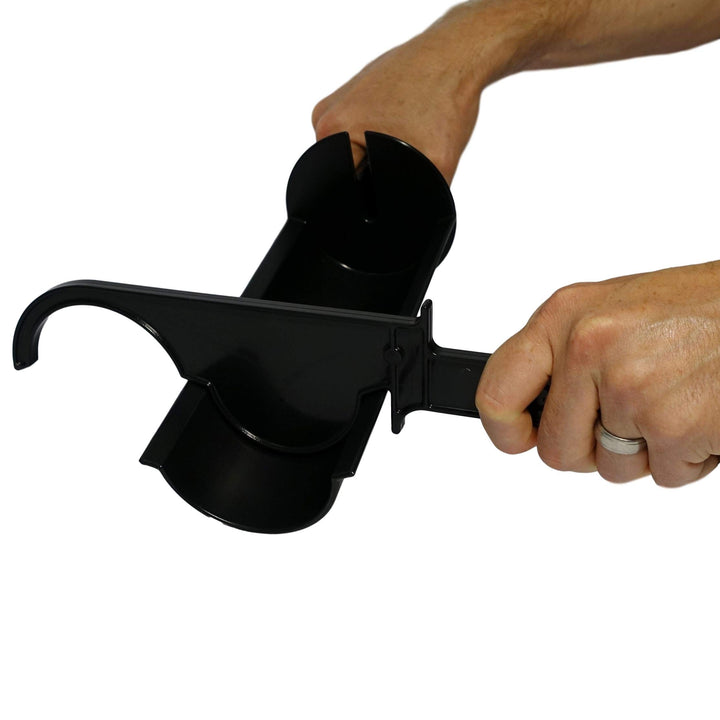 G. Scoop - move bulk grease the clean and easy way