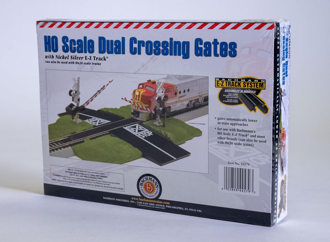 Trains Snap - Fit E - Z Track Crossing Gate ' HO Scale
