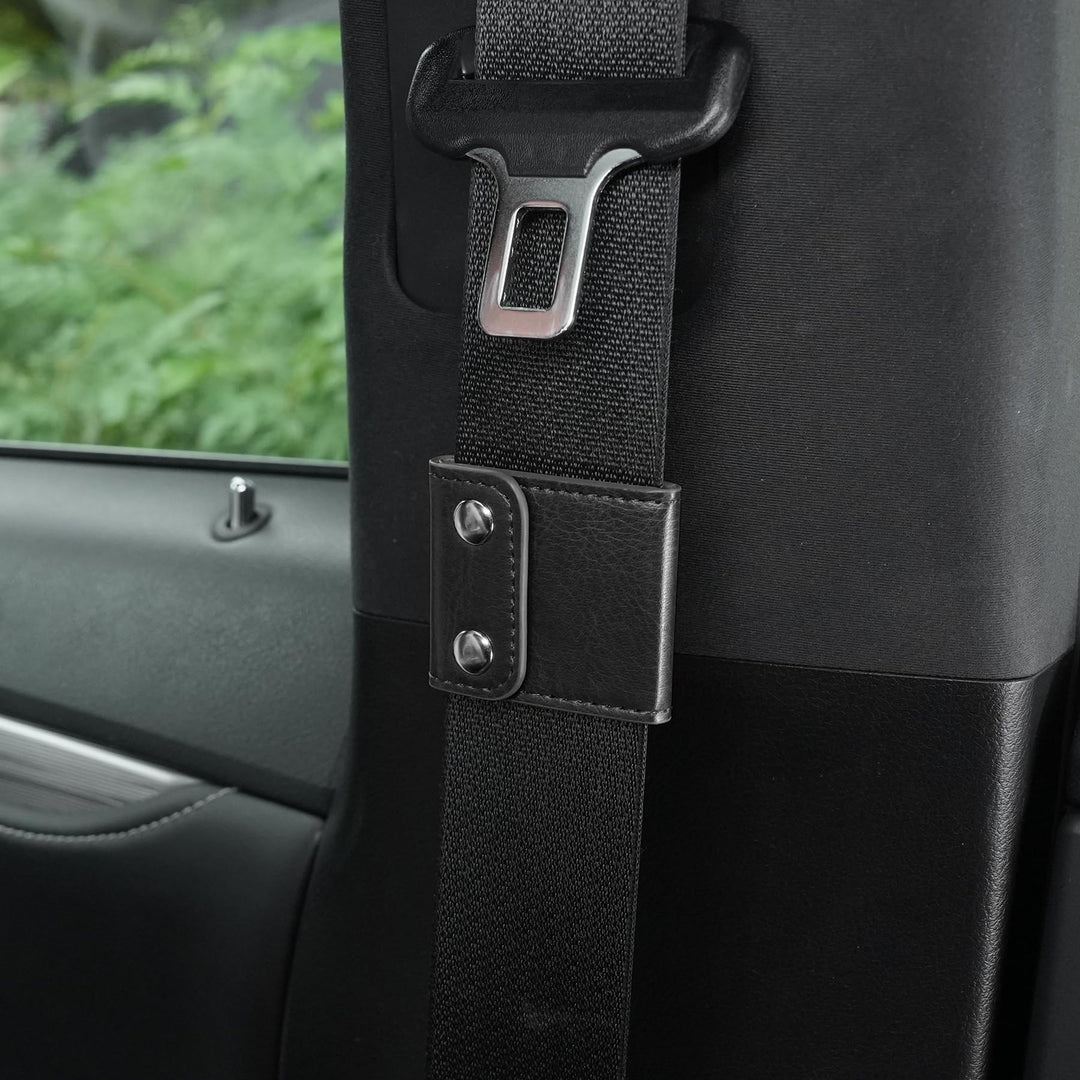 Seat Belt Adjuster, 2 Pack Universal Vehicle Seat Belt Cover Clips, Comfort Auto Shoulder Neck Protector Strap Positioner Locking Clip-Black
