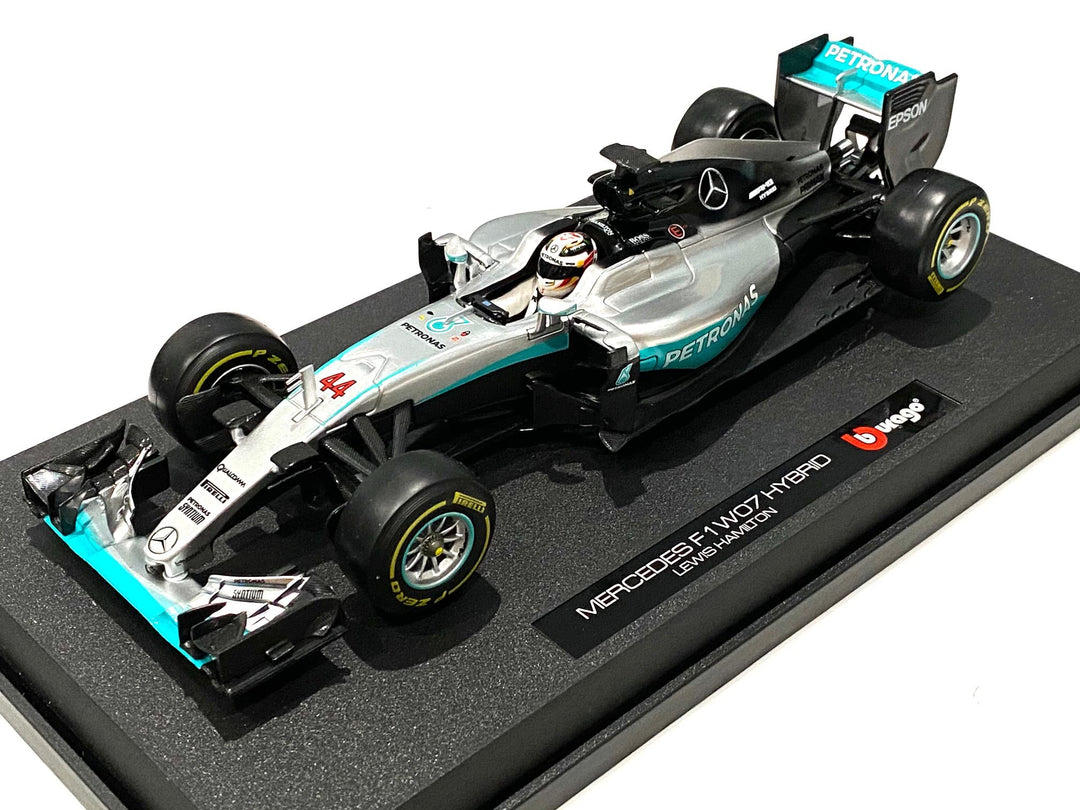 Mercedes AMG F1 W07 Hybrid Petronas Lewis Hamilton 2016 1/18 Diecast Model Car