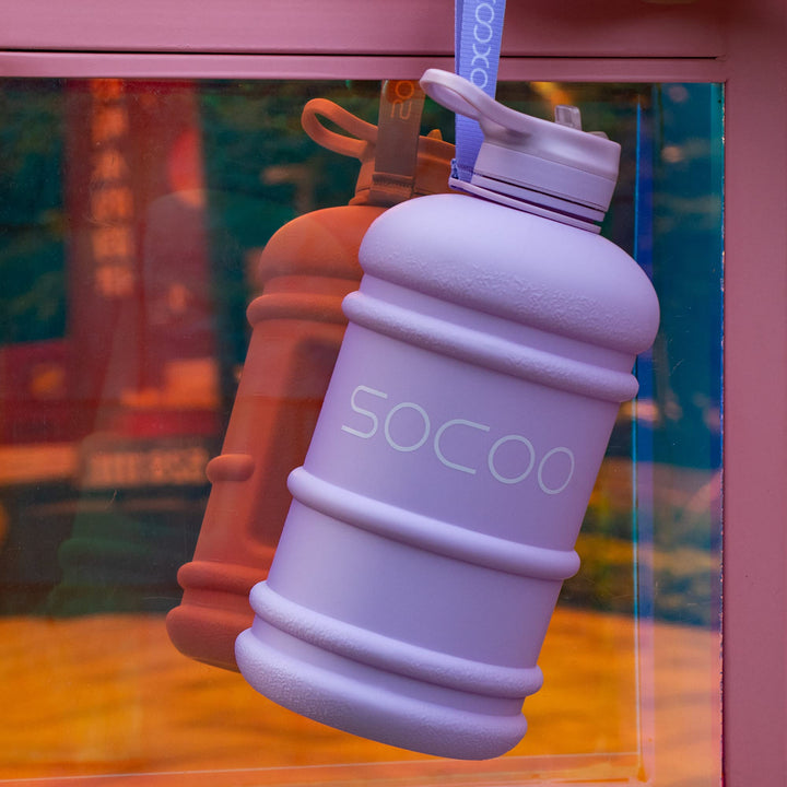 Half Gallon 64oz Water Bottle With Straw Lid Strap and Holder Bpa free Leakproof Great For Kids Woman Man Large Water Jug For School Sports Gym Running Fitness Outdoor(Light purple)
