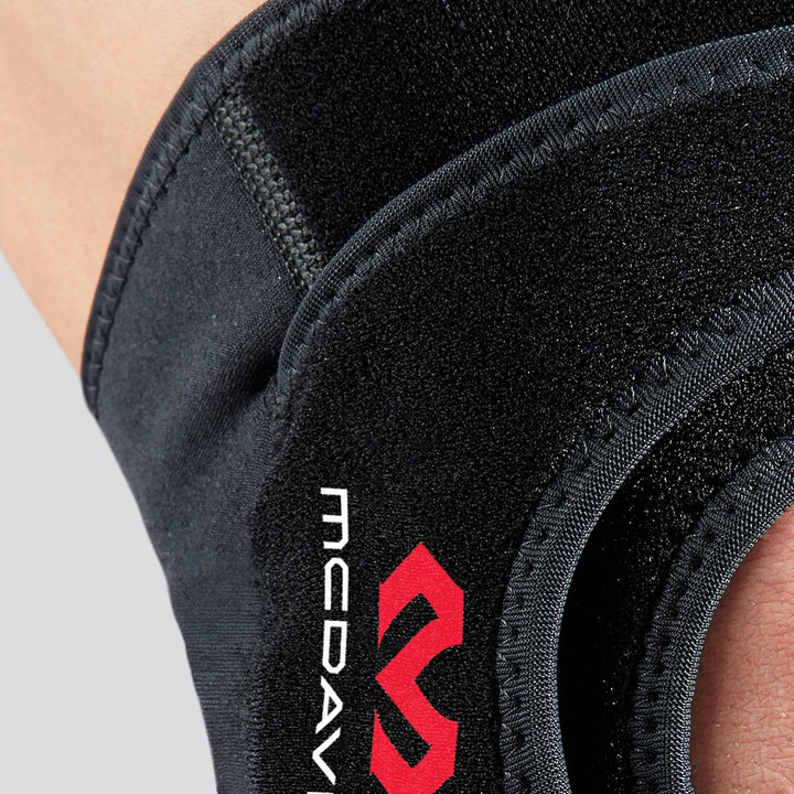 Knee Support Wrap, Knee Pain Relief from Jumpers Knee, Runners Knee, Patella Support, Tendon Support, Cartilage Meniscus Injuries, Adjustable for Men & Women, Sold as Single Unit (1)