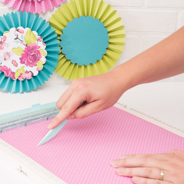 Circle Spin and Trim Tool, Includes Circle Maker Tool and Two Replacement Blades, Make Perfect Circles, Rotates 360 Degrees, Easy to Use, 1 Inch to 8 Inch Circles (Trim & Score)