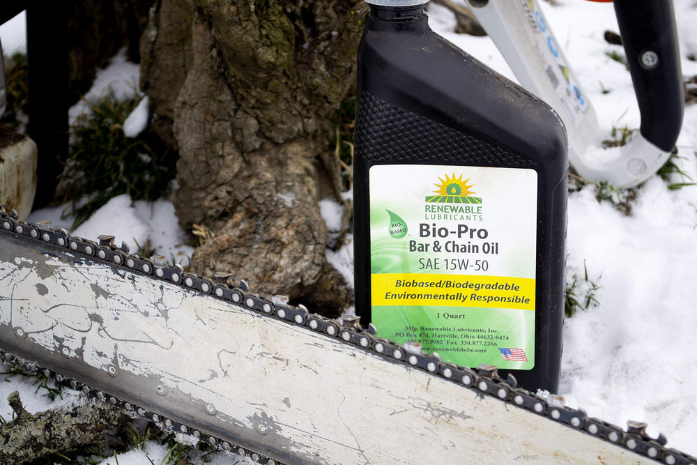 Bio-Pro Bar and Chain Saw/Chainsaw Oil, Works with Electric Chainsaw, Battery Chainsaw or 2 Stroke Oil Chainsaws, Sustainable, Environmentally Friendly Bar and Chain Lube, 1 qt