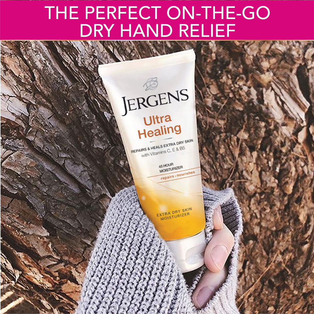 Daily Moisture Dry Skin Moisturizer, Body Lotion, 2 Ounce, with HYDRALUCENCE blend, Silk Proteins, and Citrus Extract, to help Restore Skin Luminosity