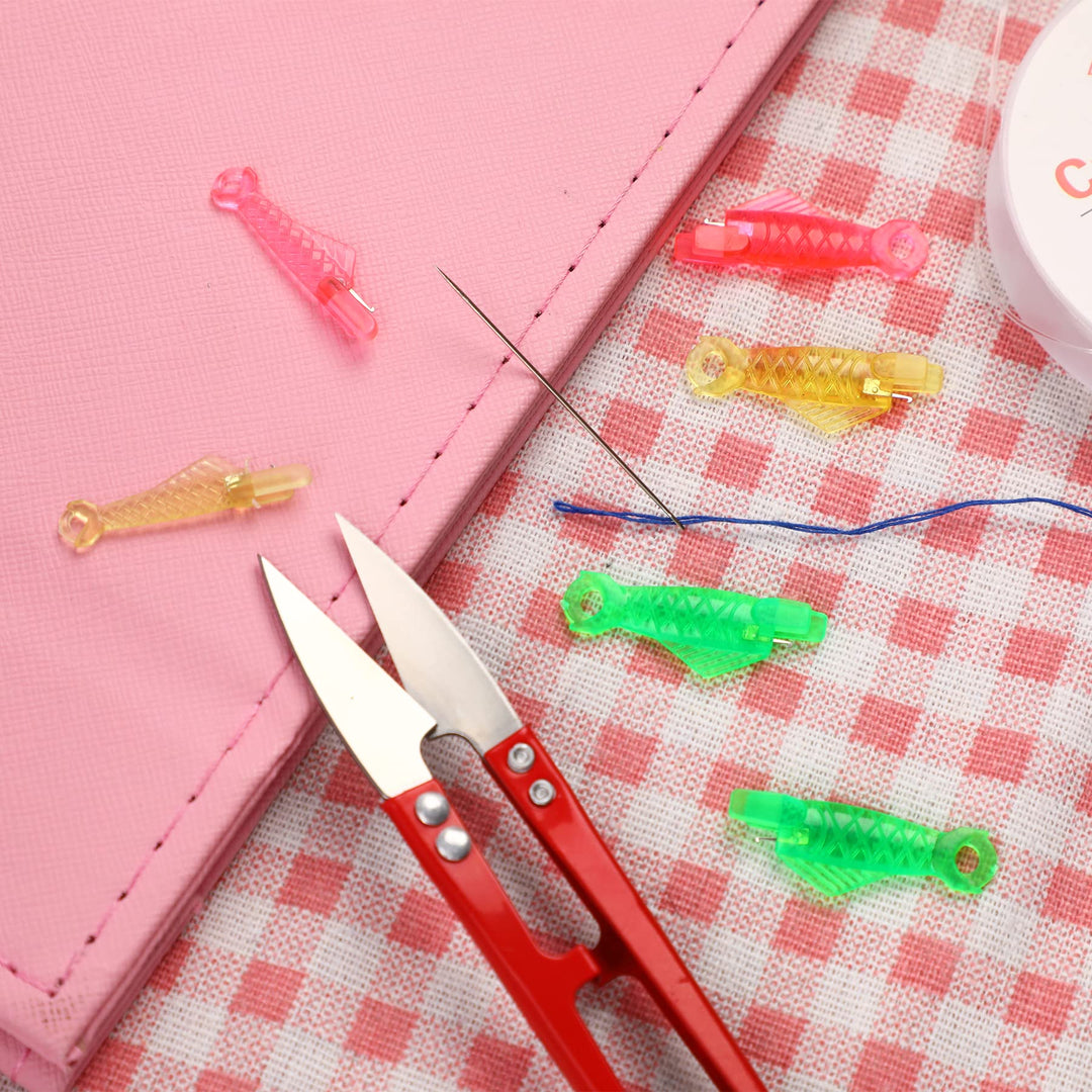 36Pcs Sewing Machine Inserter Needle Threaders Fish Type Automatic Sewing Needle Threaders Hand Machine Sewing Tool with Clear Box for Small Eyes Needle