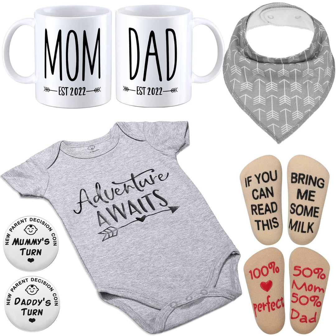 7 Pcs Pregnancy Gift Est 2022 Set New Mom Dad Gifts for New Parents Est 2022 11oz Mug 0 to 3 Months Baby Romper Baby Bib Baby Socks Dad Mom Decision Coin Father's Day Gift for Baby Shower Present