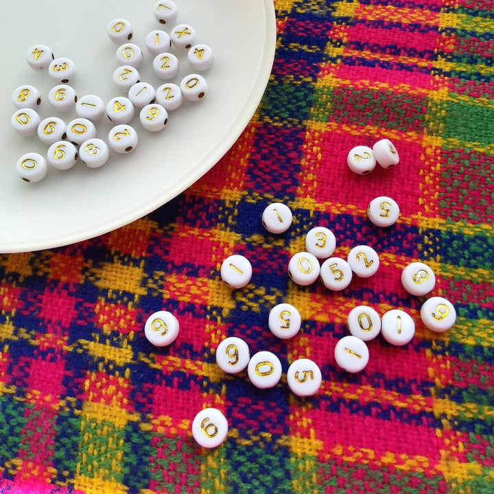 Amaney 500pcs Gold Number Beads 7x4mm Mixed Number Beads Acrylic Round Shape Loose Beads
