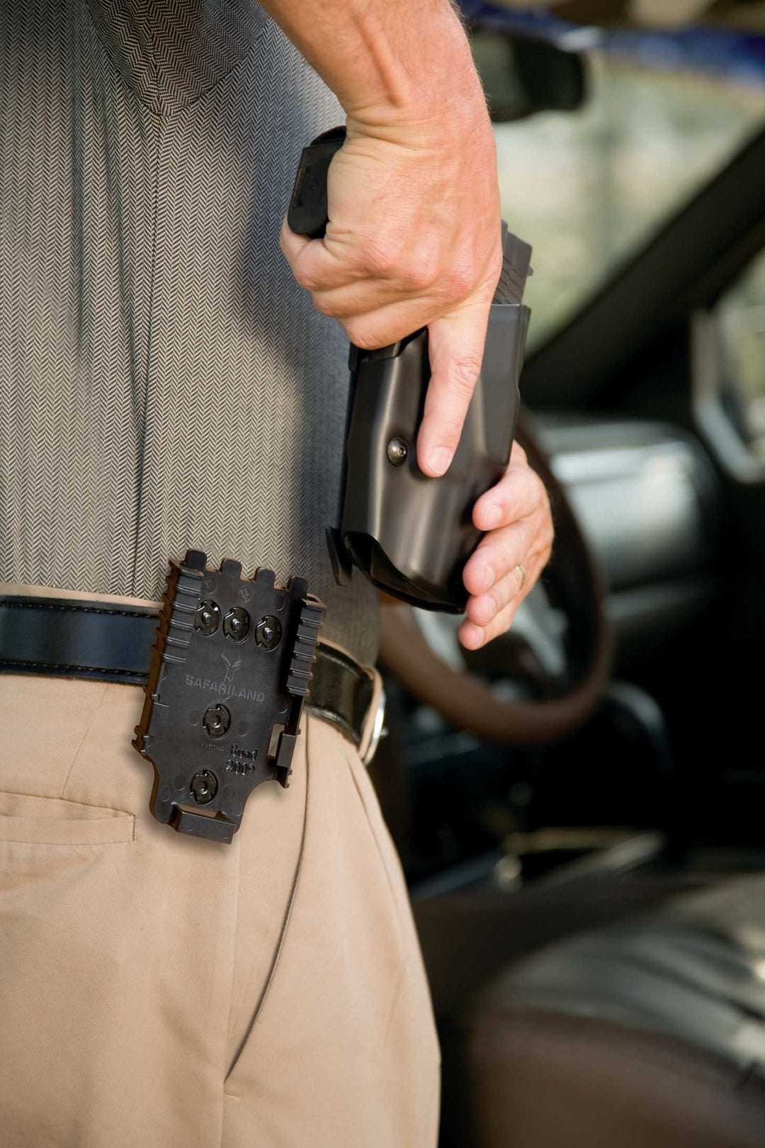 QLS 1-2 Quick Locking System Kit, Platform Attachment for Duty Holsters and Accessories with Locking Fork and Receiver Plate - Level 1 Retention, Black