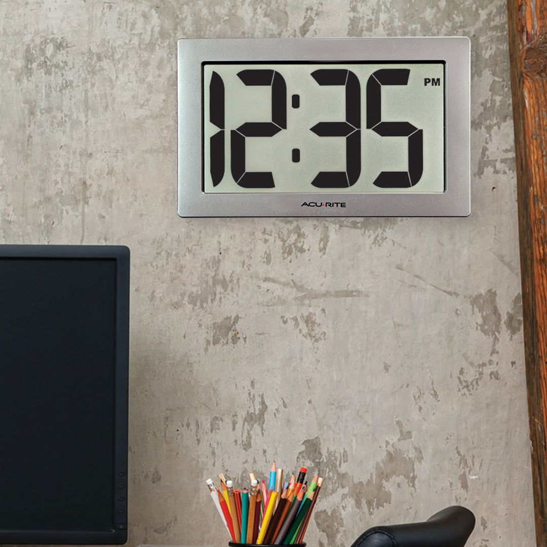 75102RM 9.5 Large Digital Clock with Intelli-Time Technology,Siliver,6-inch height x 9.5-inch width x 1.8-inch depth