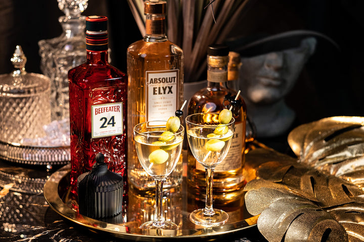 Crystal 5 oz Retro Nick and Nora Coupe Glasses | Set of 6 | Vintage Bar Glassware for Martini, Manhattan, Cosmopolitan, Classic 4 oz Cocktail Drinks | Small Drinking Coups with Long Stems