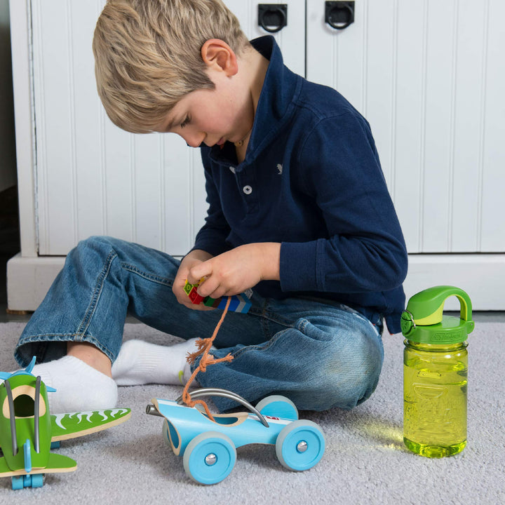 Kids On The Fly Water Bottle, Leak Proof, Durable, BPA and BPS Free, Carabiner Friendly, Reusable and Sustainable, 12 Ounces