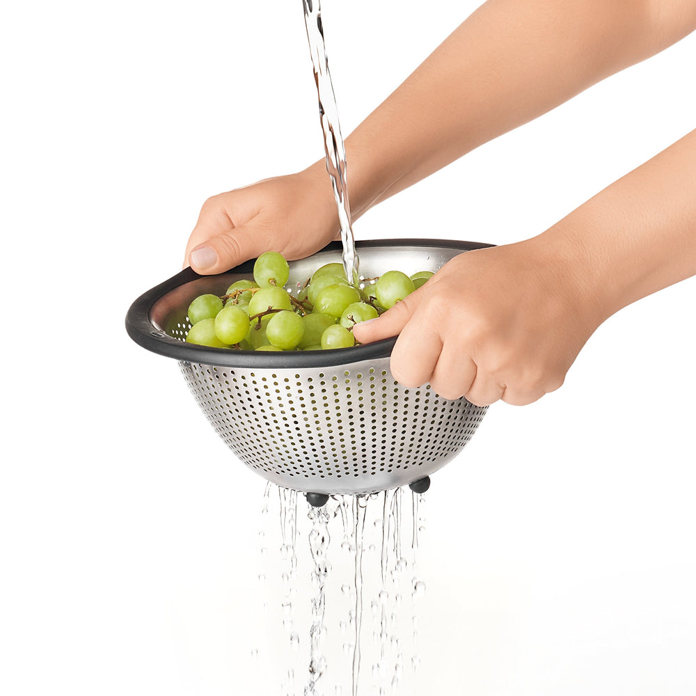 Good Grips 3 Qt Stainless Steel Colander