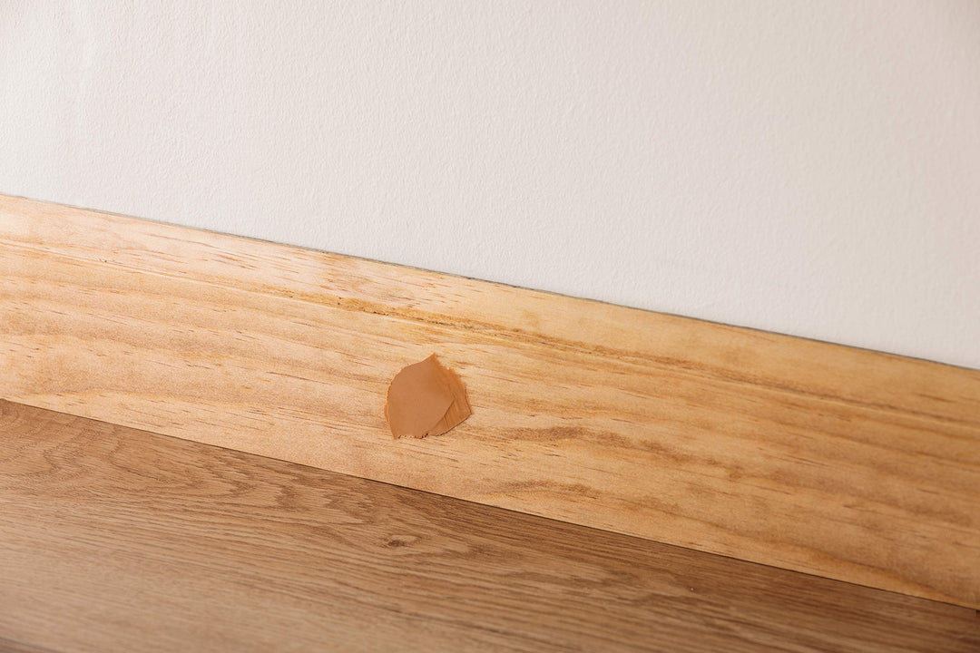 3.8 oz 924 Walnut Wood Putty Oil-Based Non-Hardening
