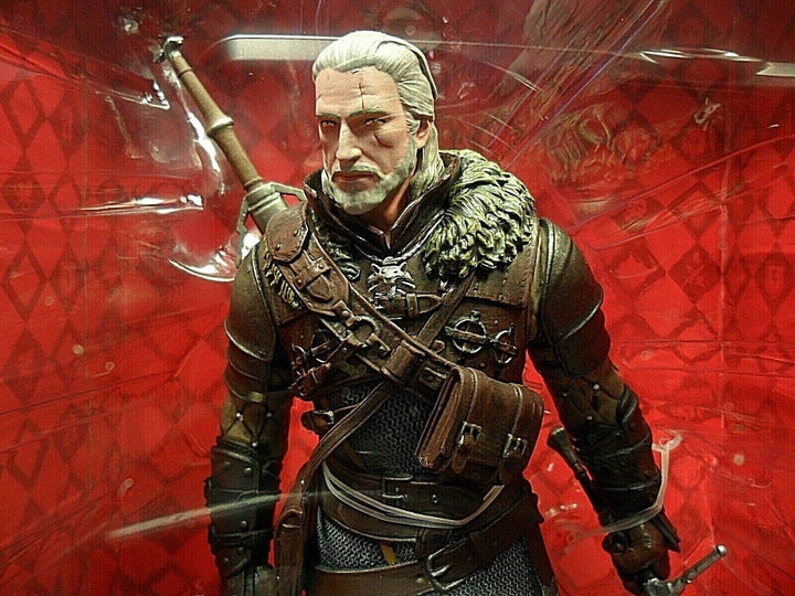 Deluxe The Witcher 3: Wild Hunt: Geralt Grandmaster Ursine Figure