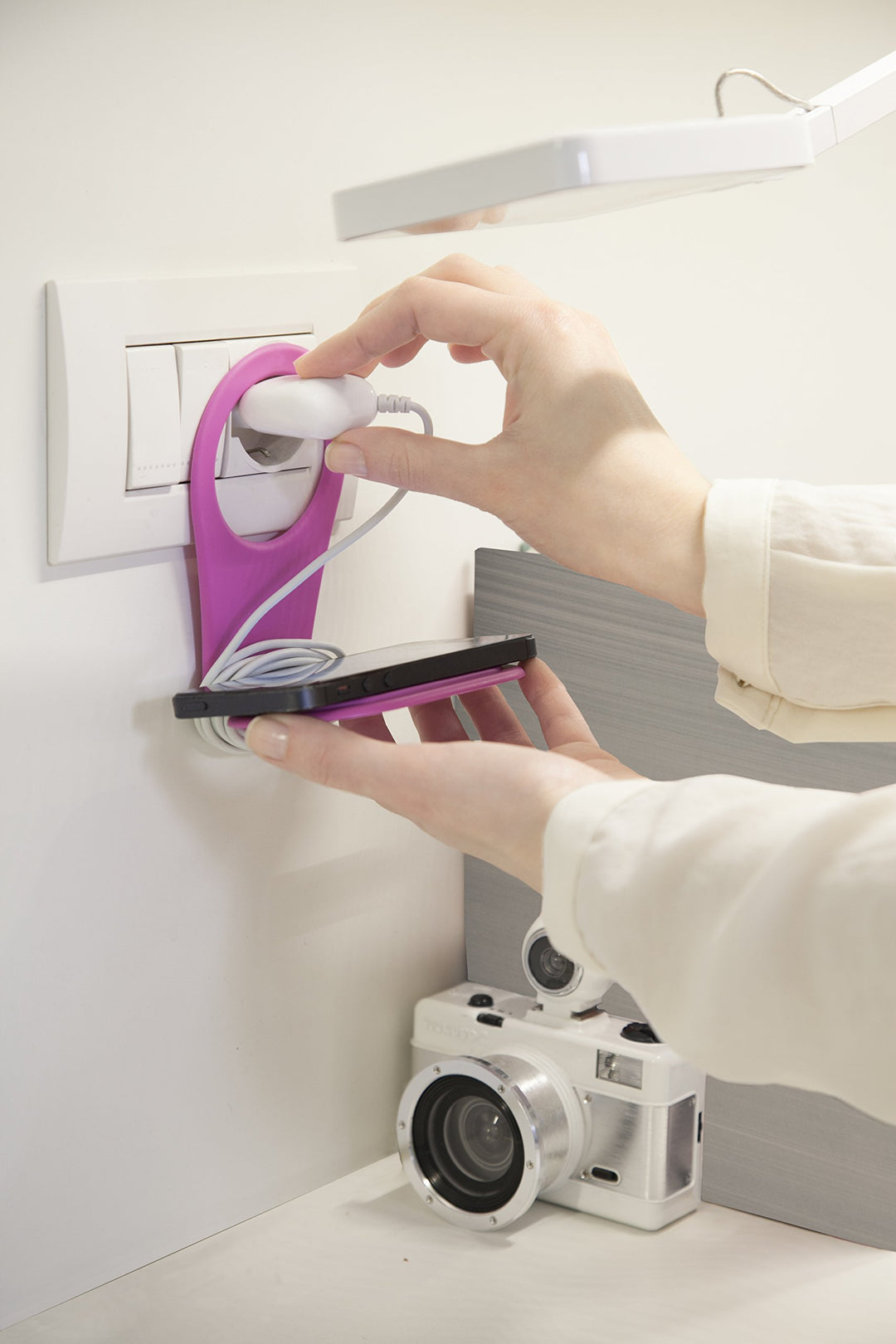 Phone Holder - Red - Stylish Minimalist Charging Shelf