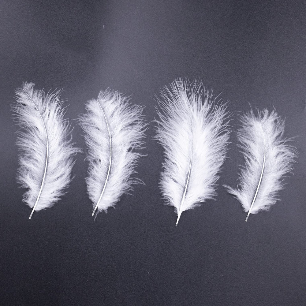 200pcs 4-6 Inches Fluffy Turkey Marabou White Feathers for Crafts Dreamcatcher Fringe Trim Colored Feathers Accessories Pack