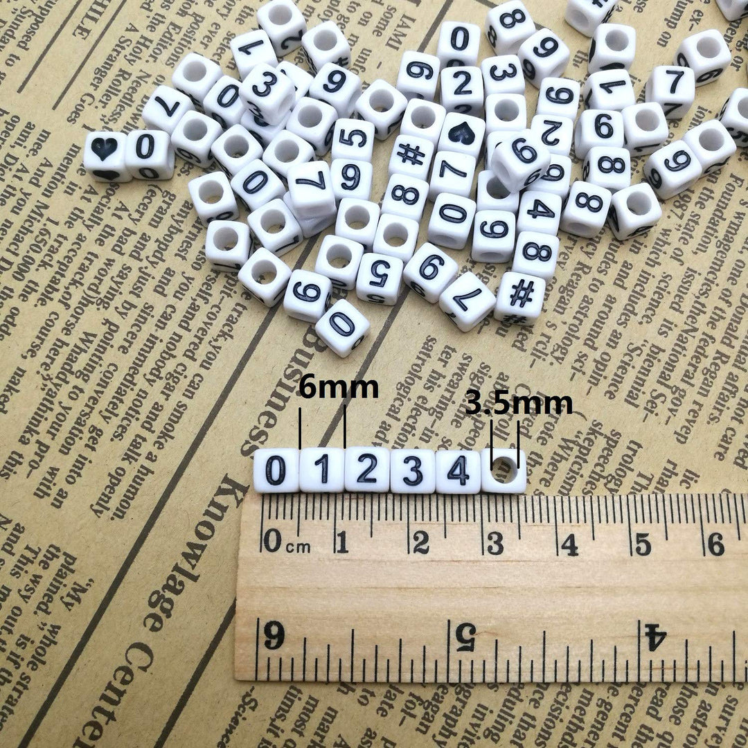 Amaney 400pcs White Acrylic Number Beads 6x6mm Mixed Number Beads Acrylic Plastic Cube Shape Loose Beads