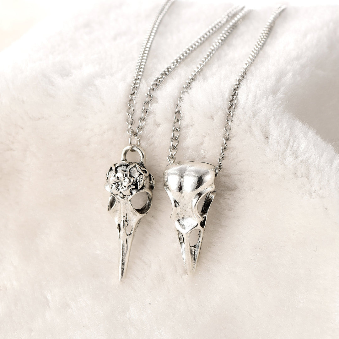 2pcs Tibetan Silver Phantom Personality Women's Raven Bird Skull Necklace Alloy 25 Inches Chain …