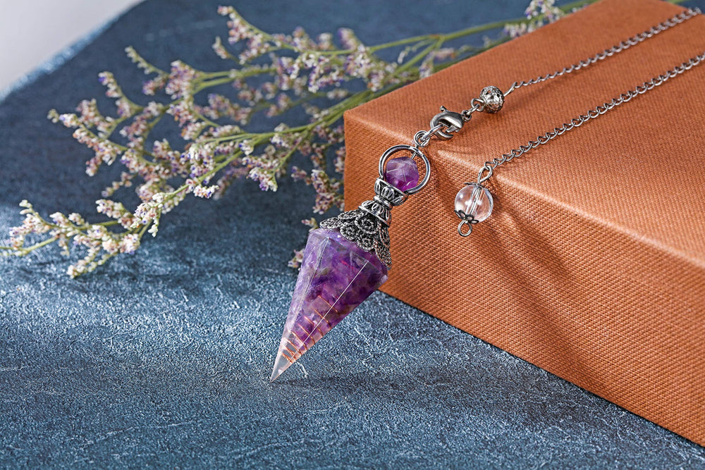 6 Facet Hexagonal Point Pendant Pendulum for Reiki Wicca Dowsing Balancing Spiritual Resin Gemstone Crystal Amethyst Pendulums Necklace
