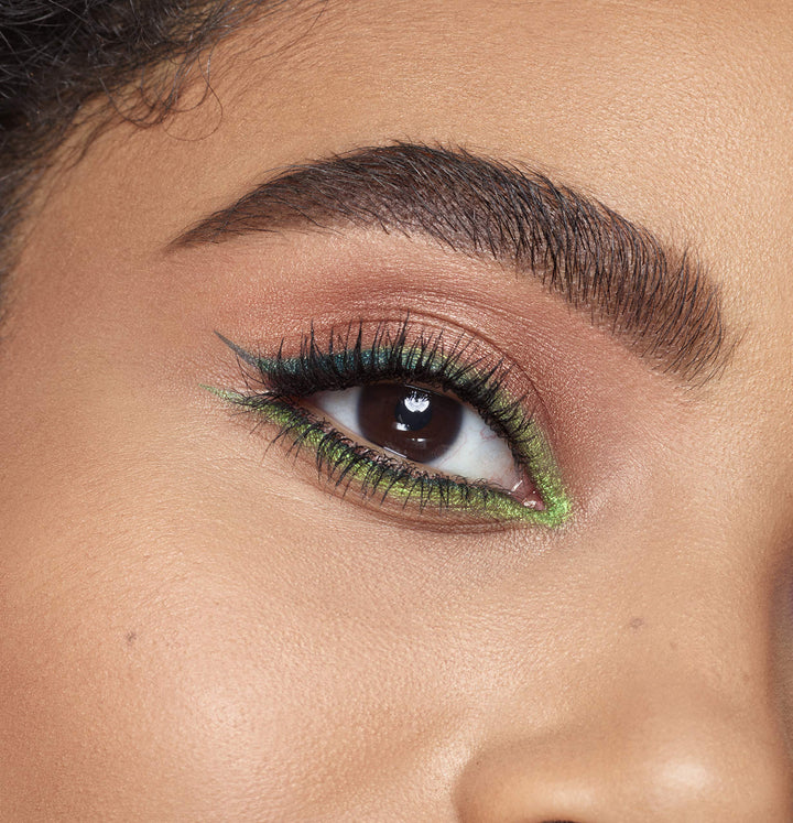 - Clump Crusher by Lash Blast Mascara, 20X More Volume, Double Sided Brush, Long-Lasting Wear, 100% Cruelty-Free