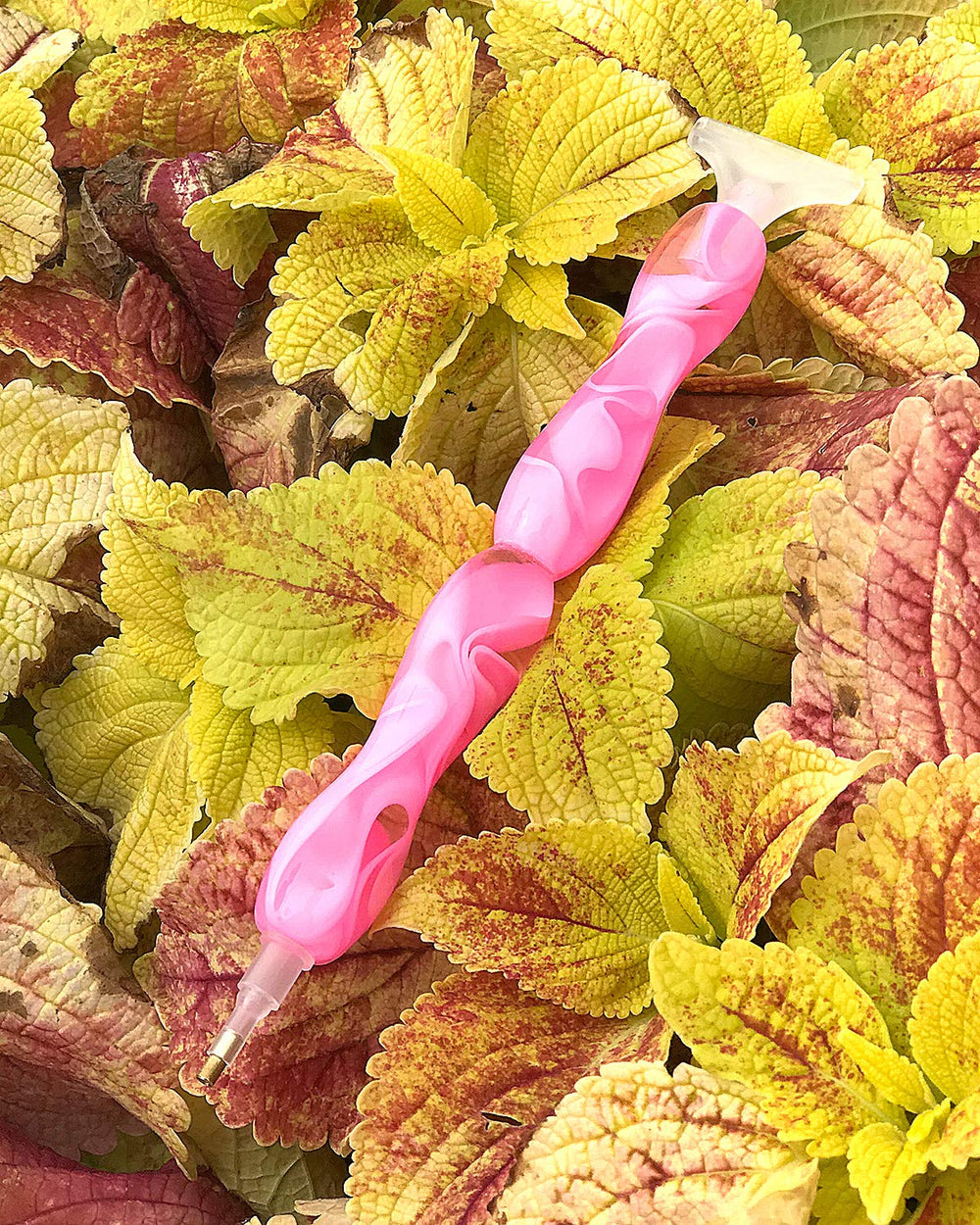 Handmade Resin Diamond Painting Pens, 5D DIY Paint Drill Pen with Multi Interchangeable Placers Rhinestone Picker Tool Diamonds Art Accessories for Diamond Paintings Hobby Pink