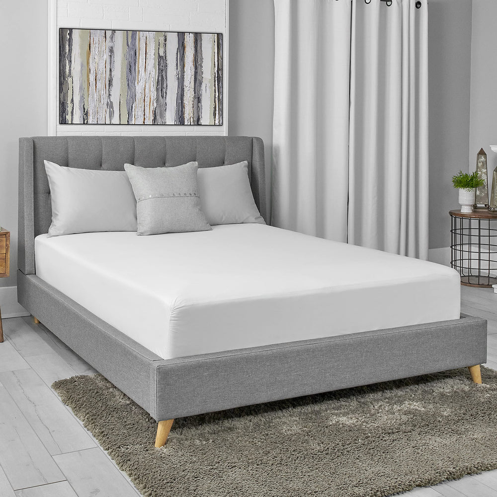 Waterproof Zippered Mattress Protector, Full, White