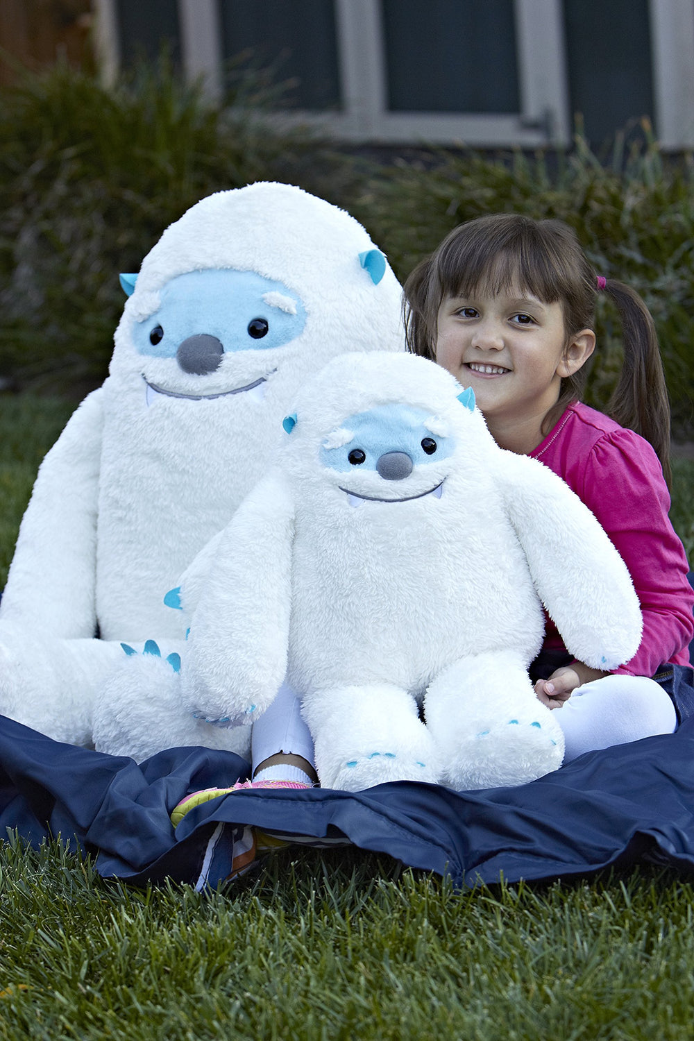 ® Mysterious Fantasy Yulli™ Yeti Stuffed Animal - Mythical Companion - Imaginative Adventures - White 16 Inches