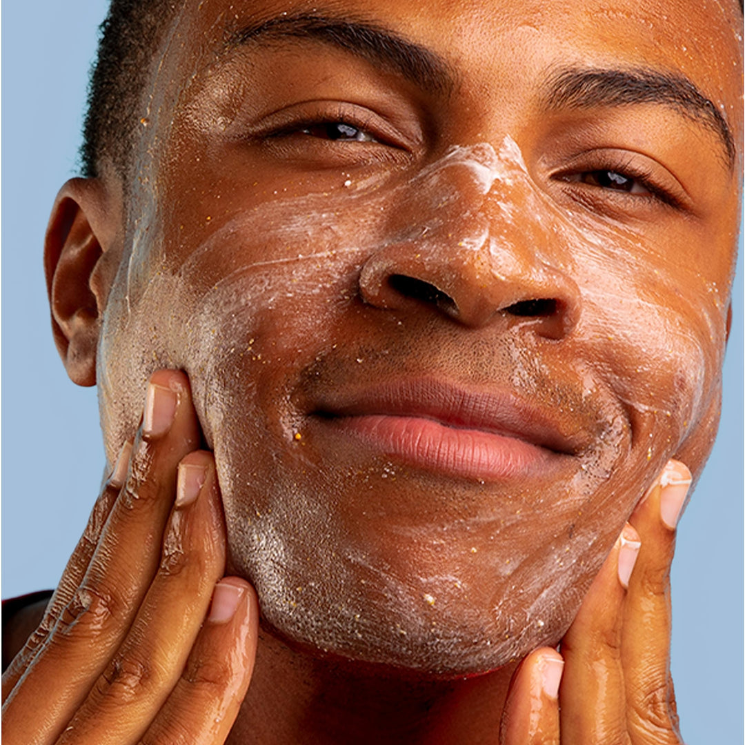 Clean & Clear Daily Pore Facial Cleanser for Soft, Smooth Skin, Oil-Free Acne Face Wash for Normal, Oily & Combination Skin Care, 5.5 oz