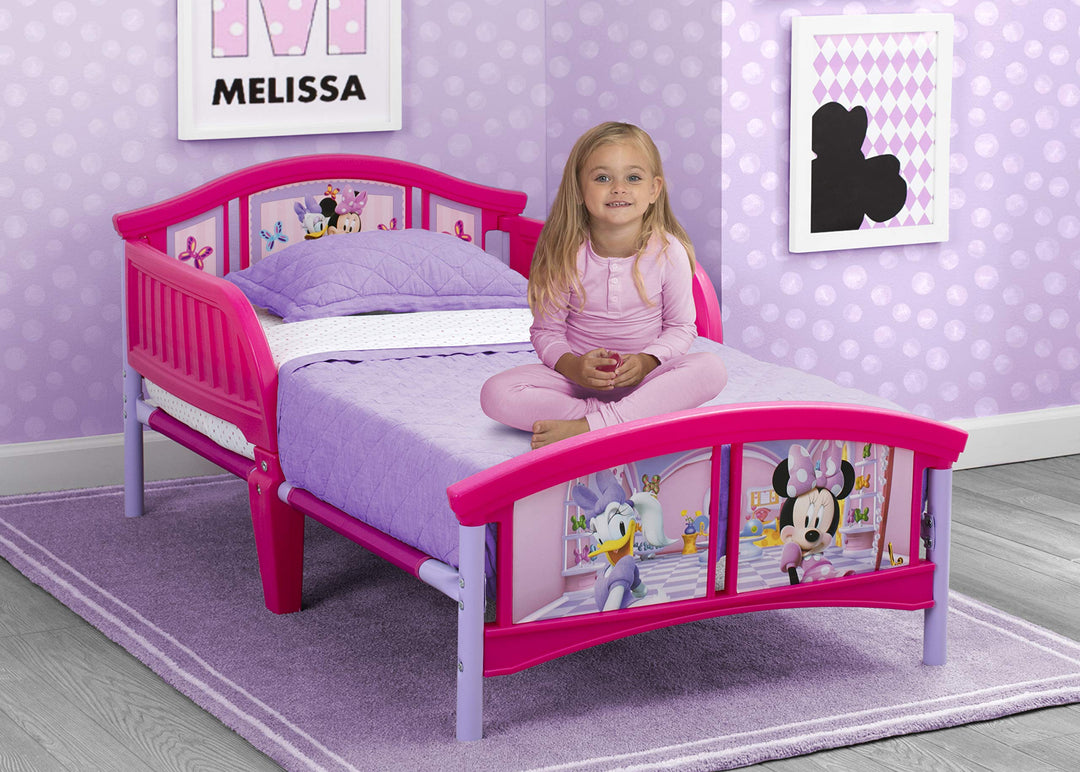 Plastic Toddler Bed, Disney Minnie Mouse