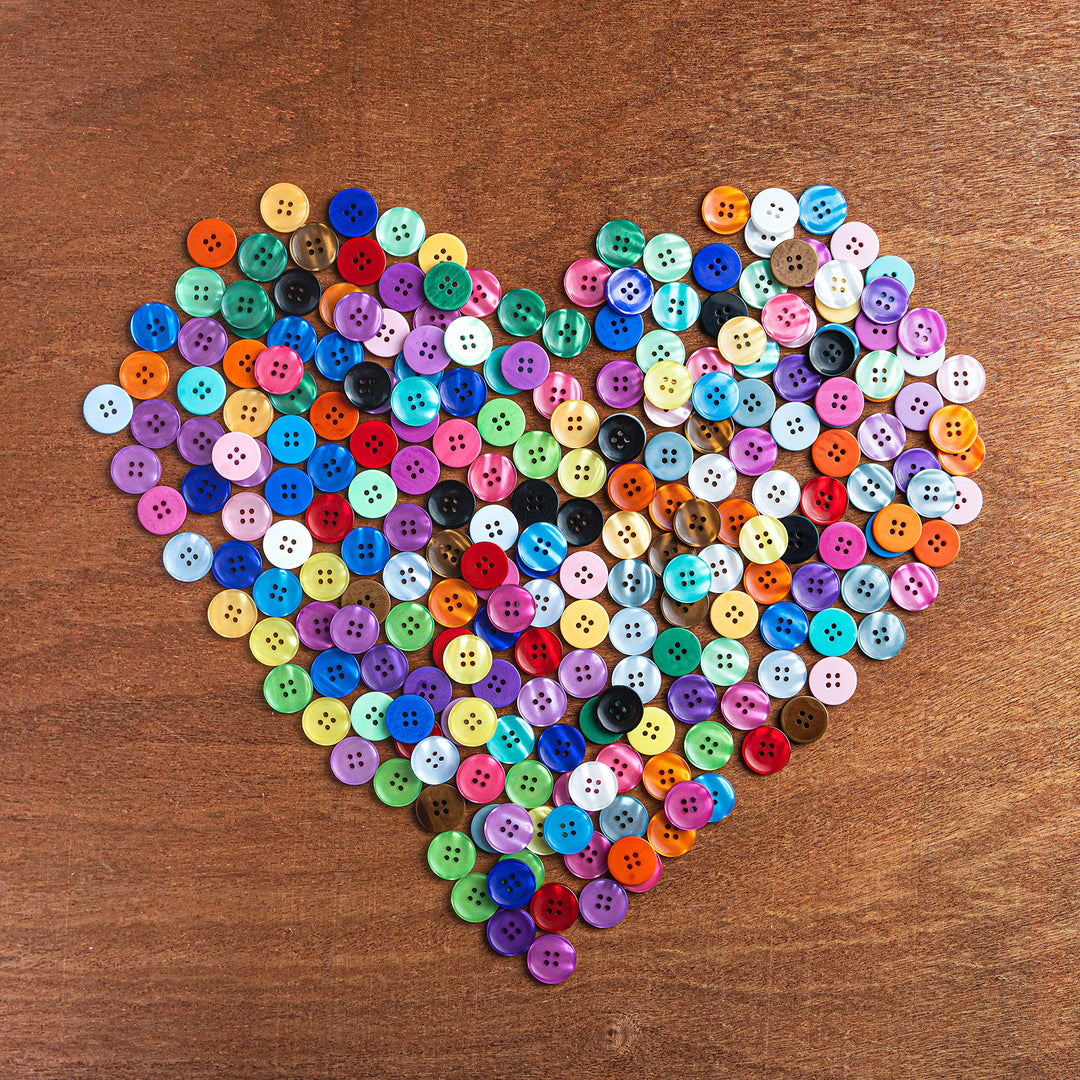 4/5 Inch (20mm, 32L) Round Large 4-Hole Resin Buttons in 27 Colors, Notions for Crafting, Sewing, Replacement, Knitting Handmade Baby and Kids Sweaters (Sweet Pink, 10 Buttons)