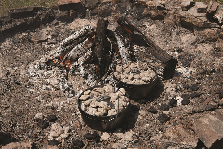 Camp Dutch Oven Lid Lifter