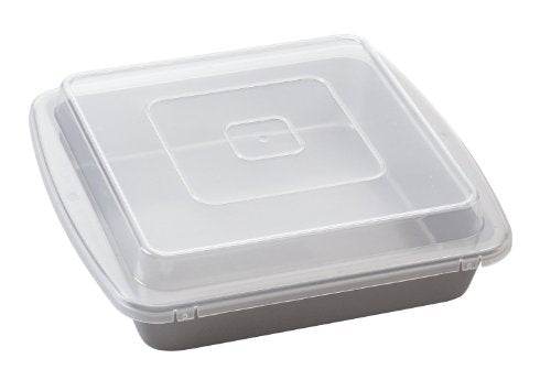 WILTON INDUSTRIES Recipe Right Non-Stick Square Brownie Baking Pan with Lid, for Transporting Your Dessert from Home to Party, x 9-Inch, 9 x 9, WHITE