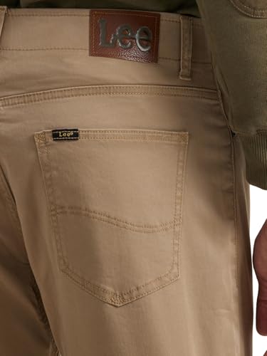 Men&#39;s Extreme Motion Straight Taper Jean Cougar 38W x 32L