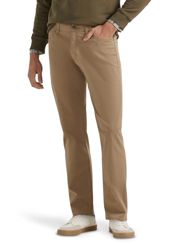 Men&#39;s Extreme Motion Straight Taper Jean Cougar 38W x 32L